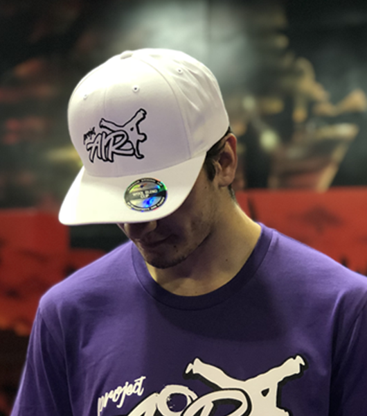 projectair_snapback_white.png